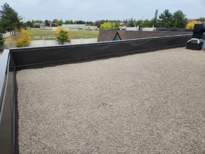 A transformed roof, a testament to quality craftsmanship.