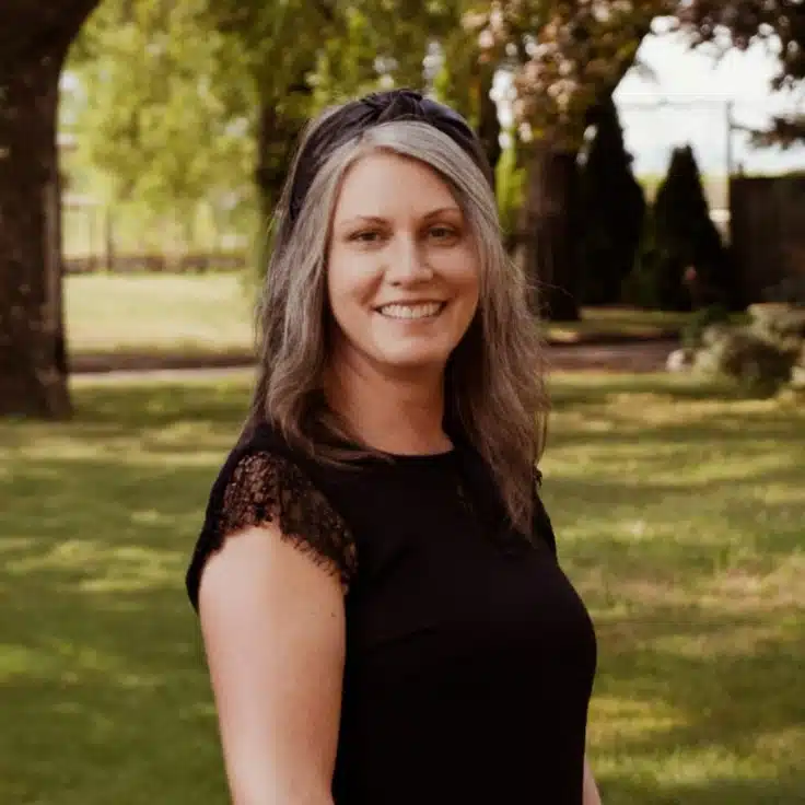 Lynne Hewines, Admin at Videl Roofing Inc.